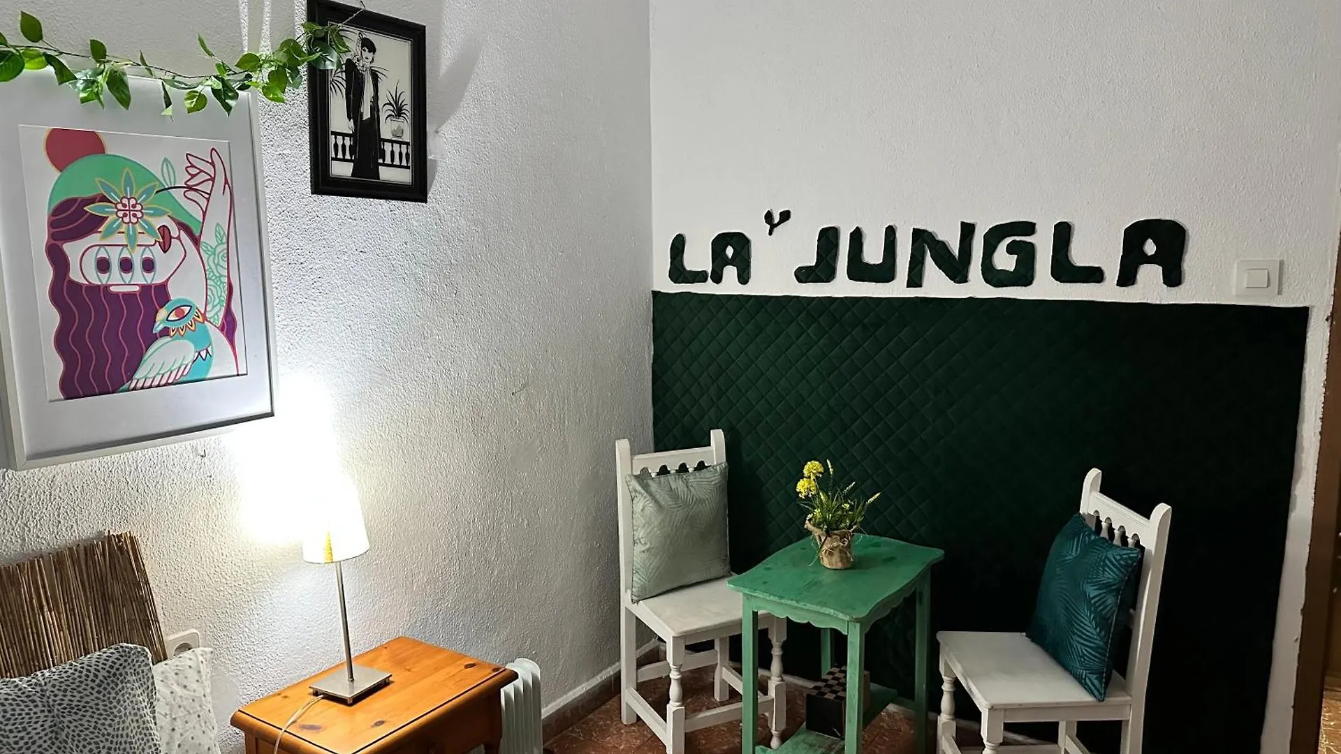 Pensión Habitaciones Jungla Algeciras