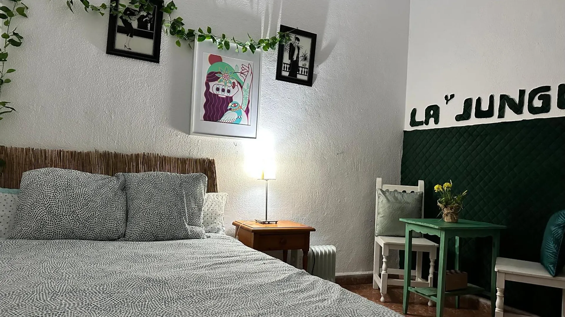 Pensión Habitaciones Jungla Algeciras