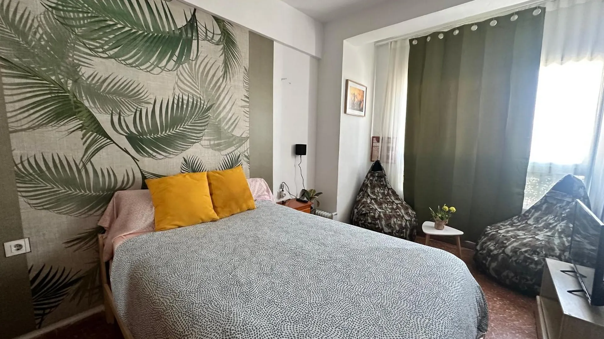 Habitaciones Jungla Algeciras 0*,
